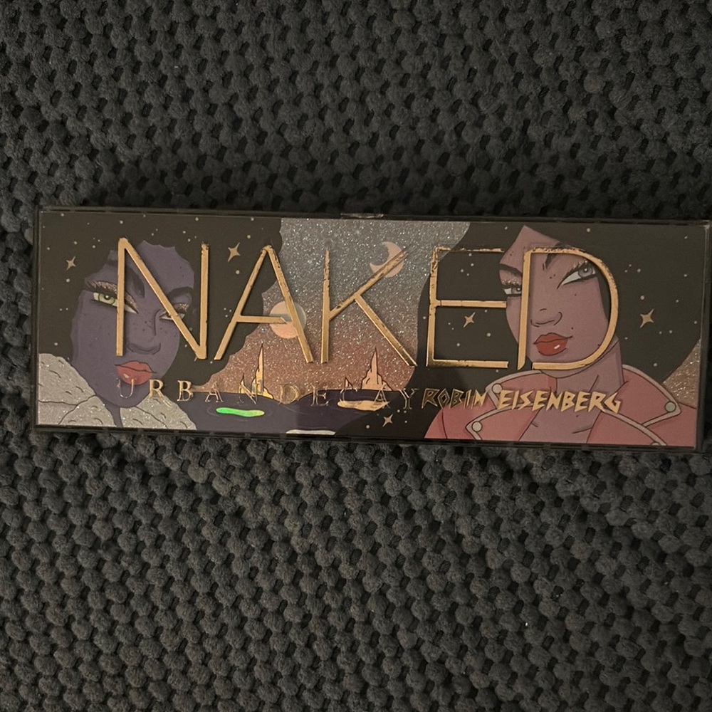 Urban Decay Naked Eyeshadow Palette